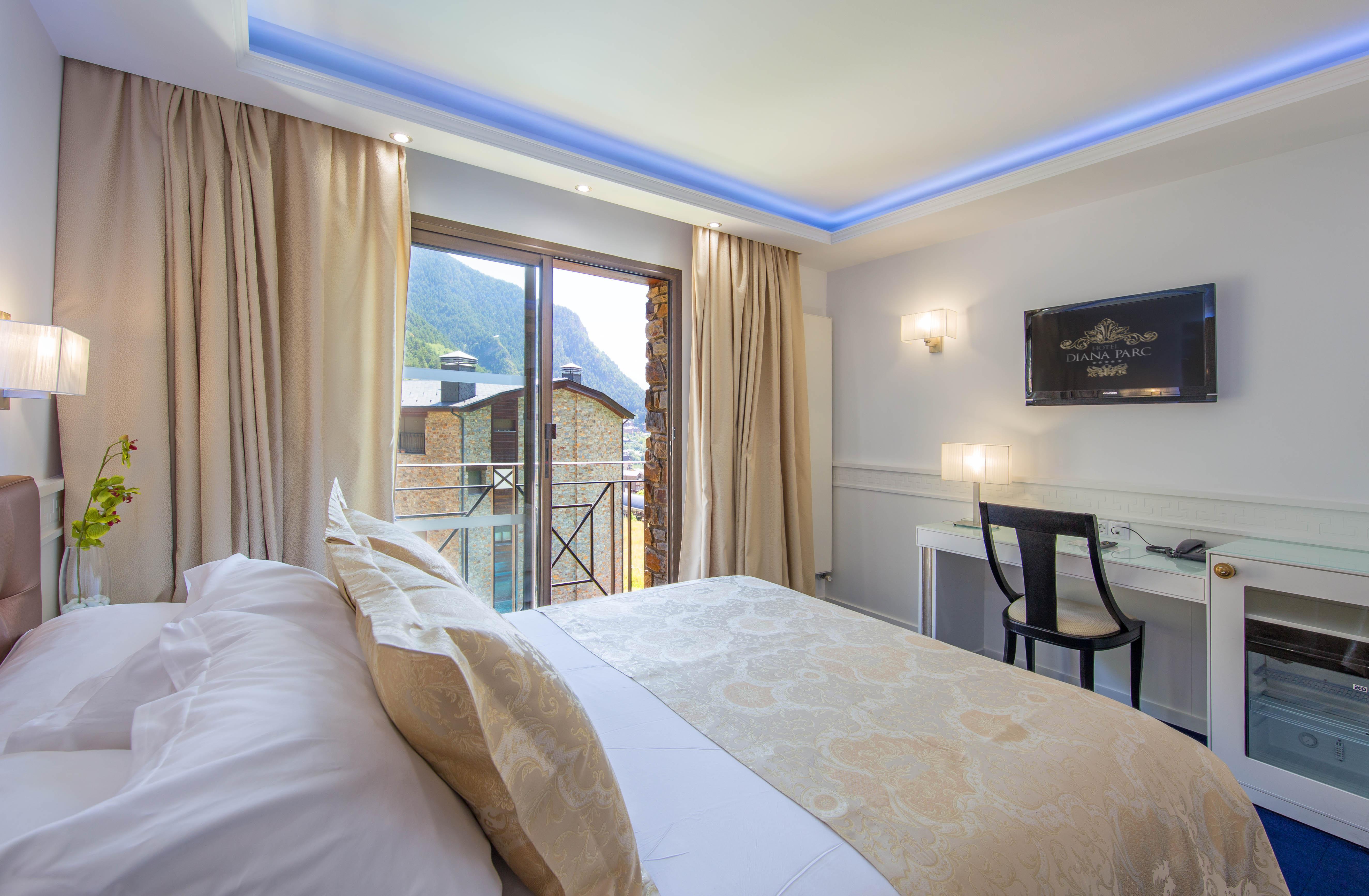 Hotel Princesa Parc Excellence Arinsal Exterior foto A room at the hotel