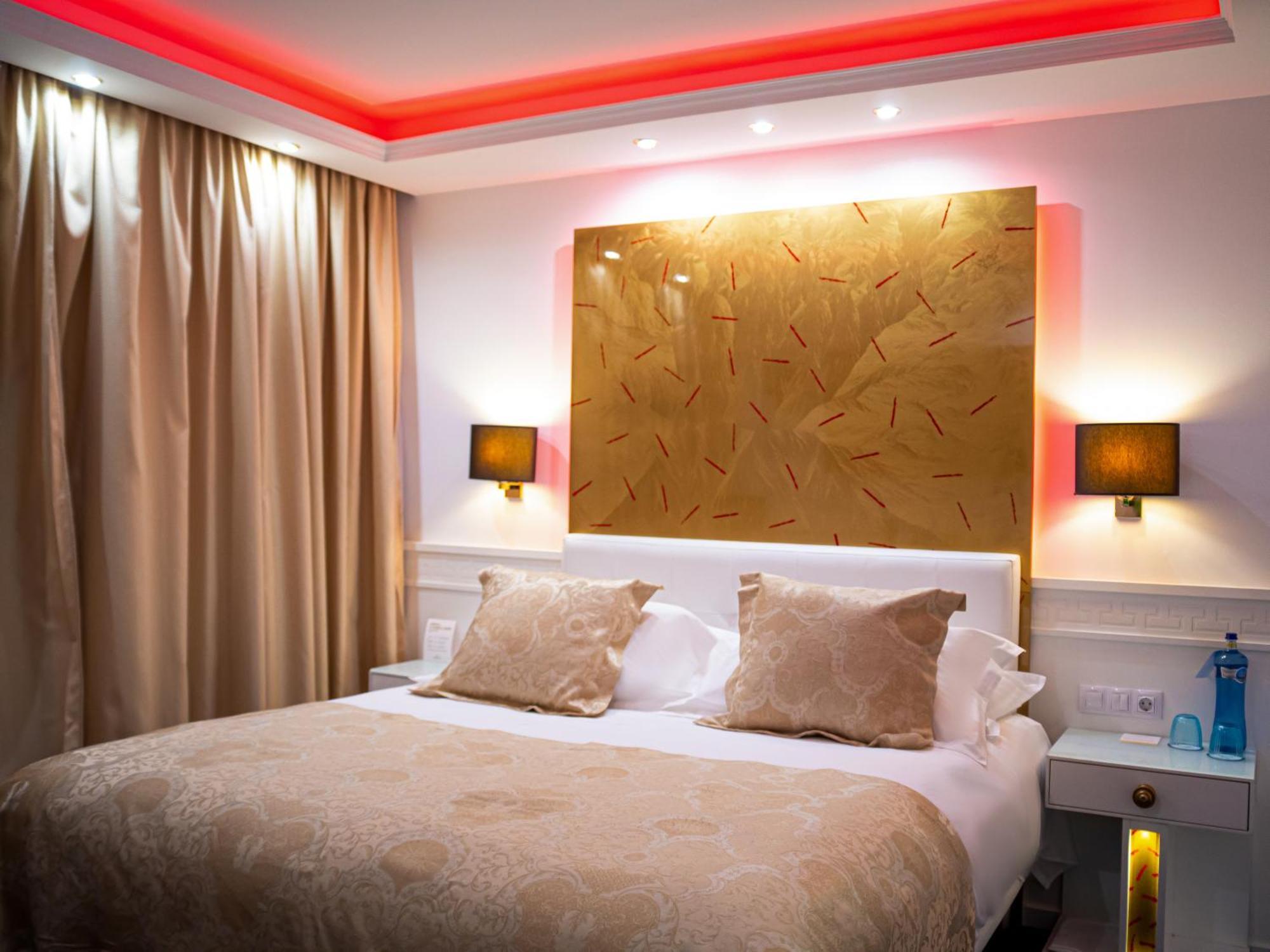 Hotel Princesa Parc Excellence Arinsal Exterior foto A room at the hotel