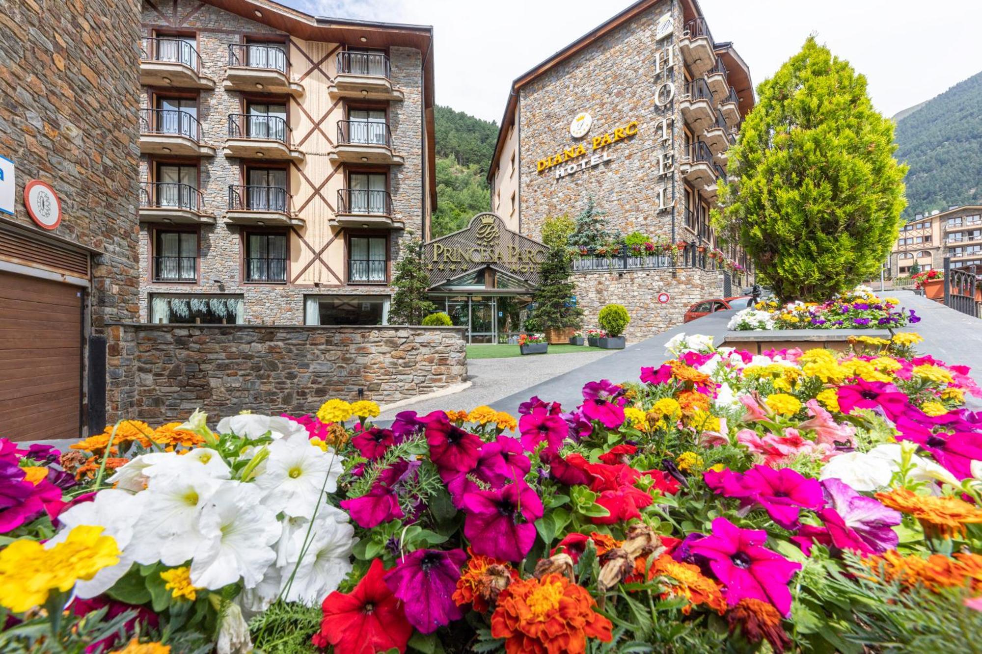 Hotel Princesa Parc Excellence Arinsal Exterior foto